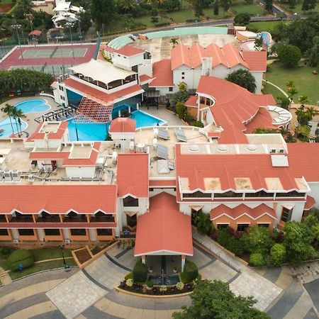 Clarks Exotica Convention Resort & Spa Devanahalli Exterior foto