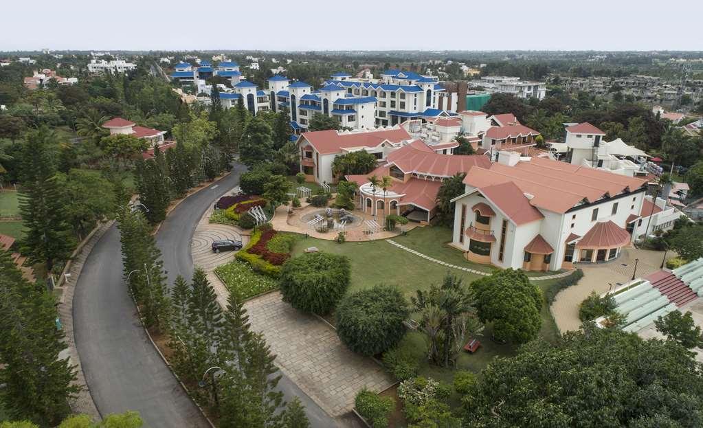 Clarks Exotica Convention Resort & Spa Devanahalli Exterior foto