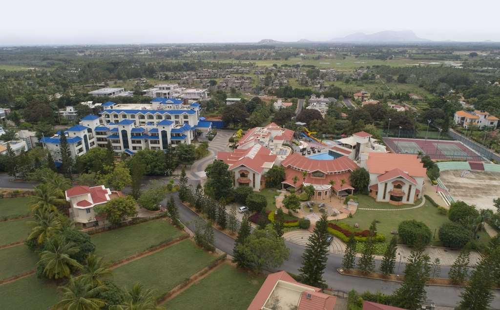 Clarks Exotica Convention Resort & Spa Devanahalli Exterior foto