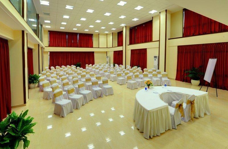 Clarks Exotica Convention Resort & Spa Devanahalli Exterior foto